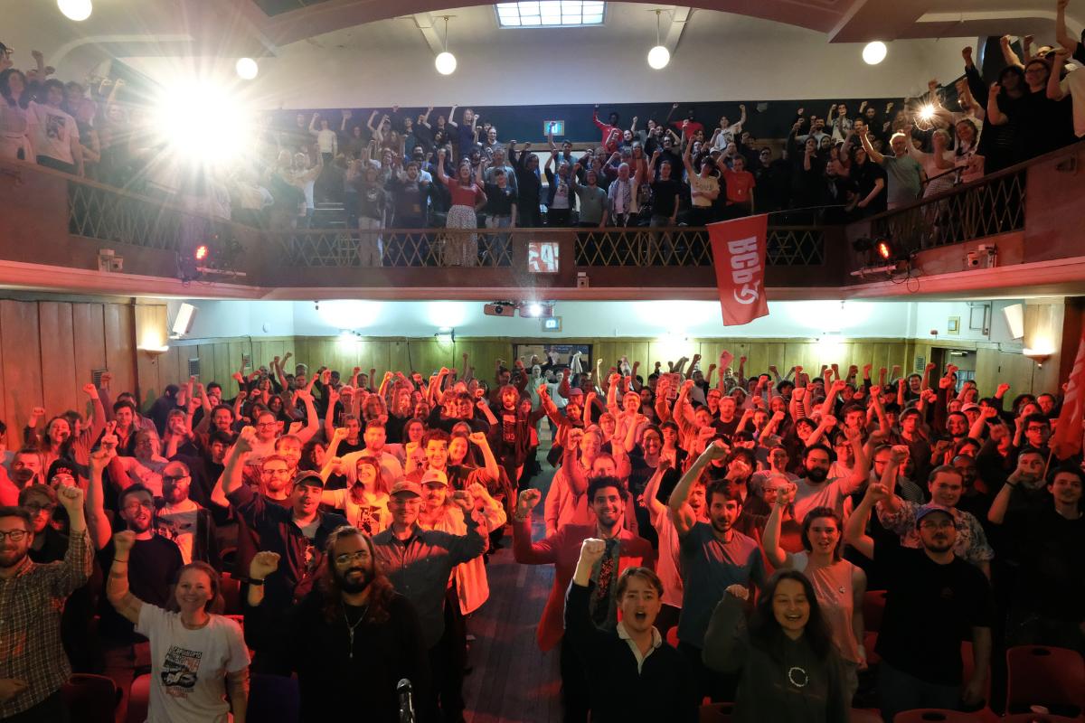Gran Bretaña: segundo congreso del PCR – «los soñadores peligrosos» aceptan el reto